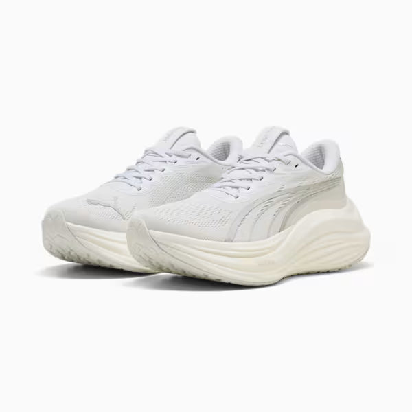 Seliga ShoesPuma Women's MagMax NITRO - Puma White/Puma Silver