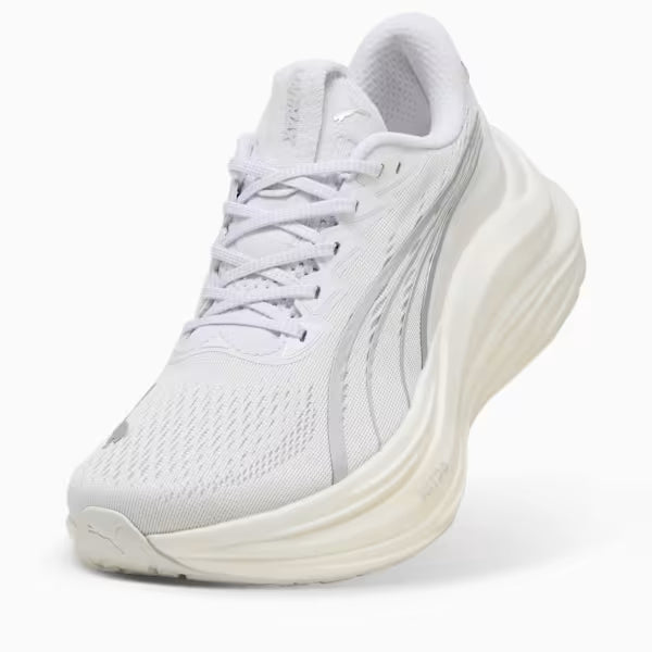 Seliga ShoesPuma Women's MagMax NITRO - Puma White/Puma Silver