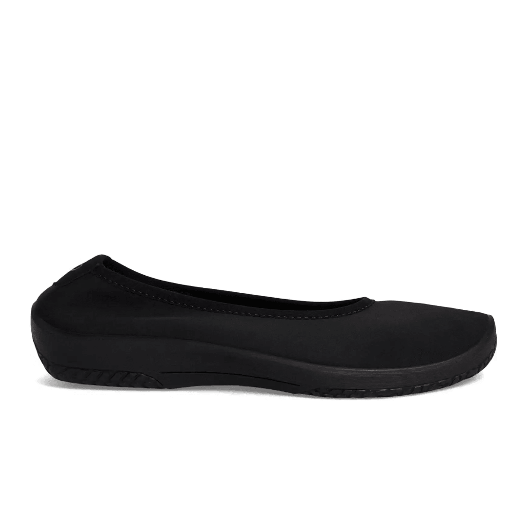 Arcopedico Women's Lolita Stretch Ballet Flat - Black