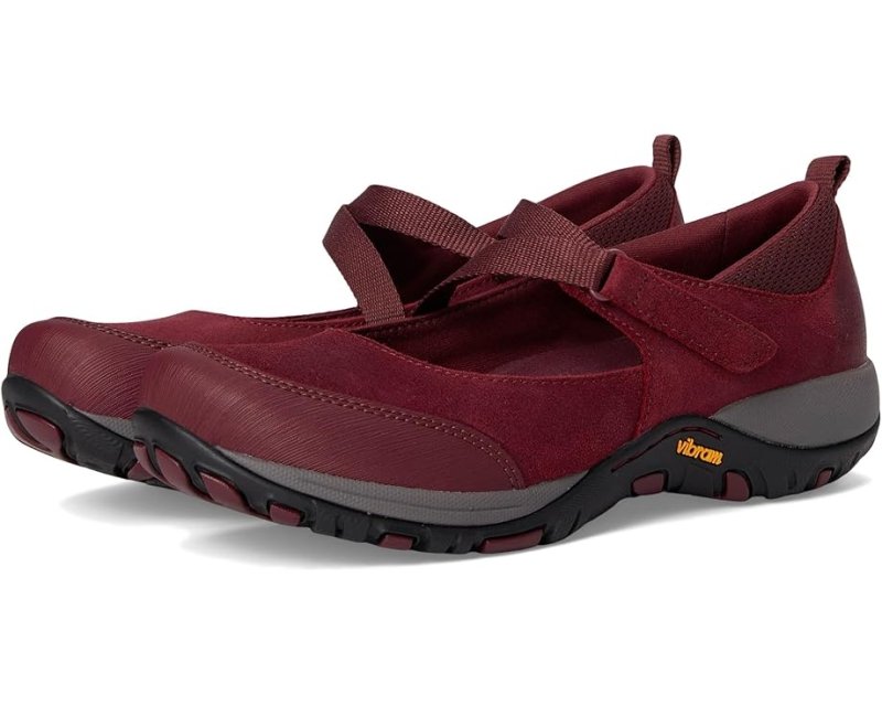 Dansko Women's Primrose - Wine Burnished Suede