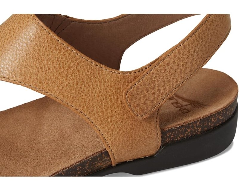 Dansko Women's Reece - Honey Distressed