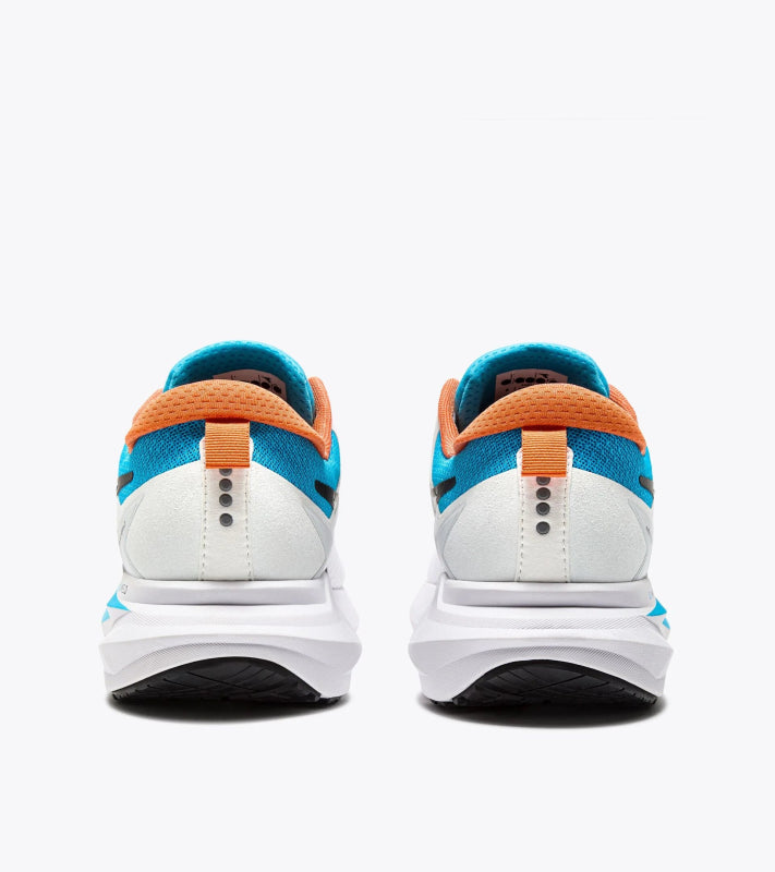 Seliga ShoesDiadora Men's Mythos Blueshield Vigore 3 - White/Black/Aquarius