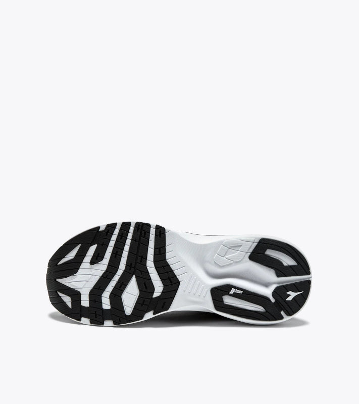 Seliga ShoesDiadora Men's Nucleo 2 - Black/White