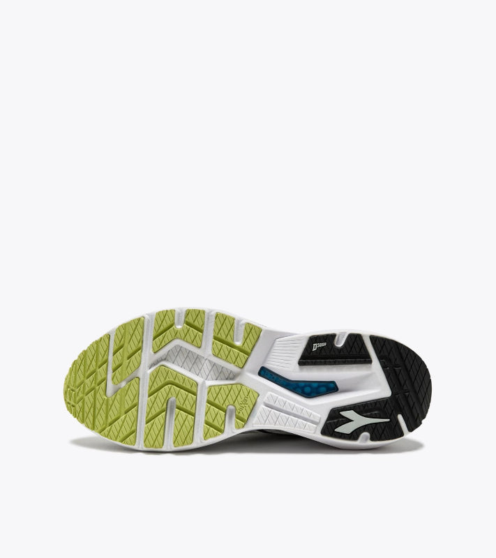 Diadora Women's Mythos Blueshield Vigore 3 - Silver DD/White/Black