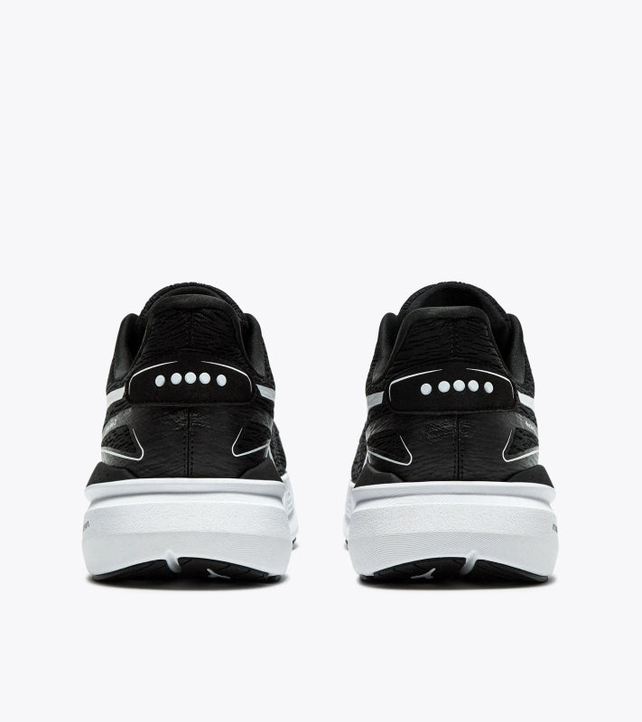 Seliga ShoesDiadora Women's Nucleo 2 - Black/White