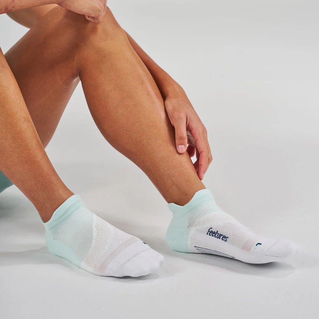 Feetures Elite Light Cushion No Show Tab Socks - Supine Sage