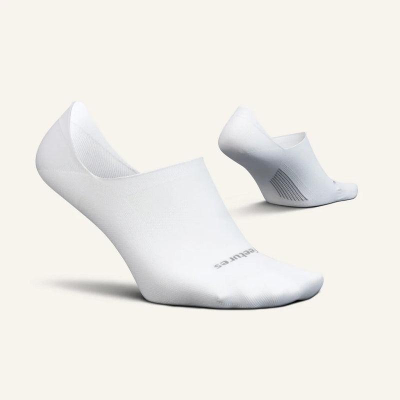 Seliga ShoesFeetures Elite Ultra Light Invisible Socks - White