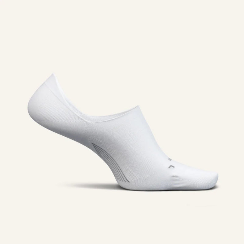 Seliga ShoesFeetures Elite Ultra Light Invisible Socks - White