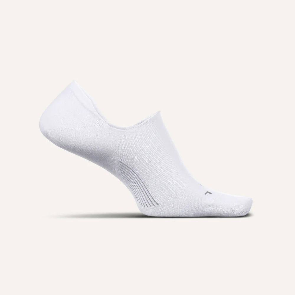 Seliga ShoesFeetures Everyday Invisible No Show Socks - White