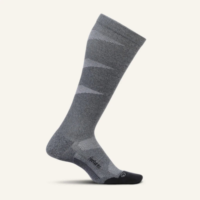 Seliga ShoesFeetures Graduated Compression Light Cushion Knee High Socks - Gray