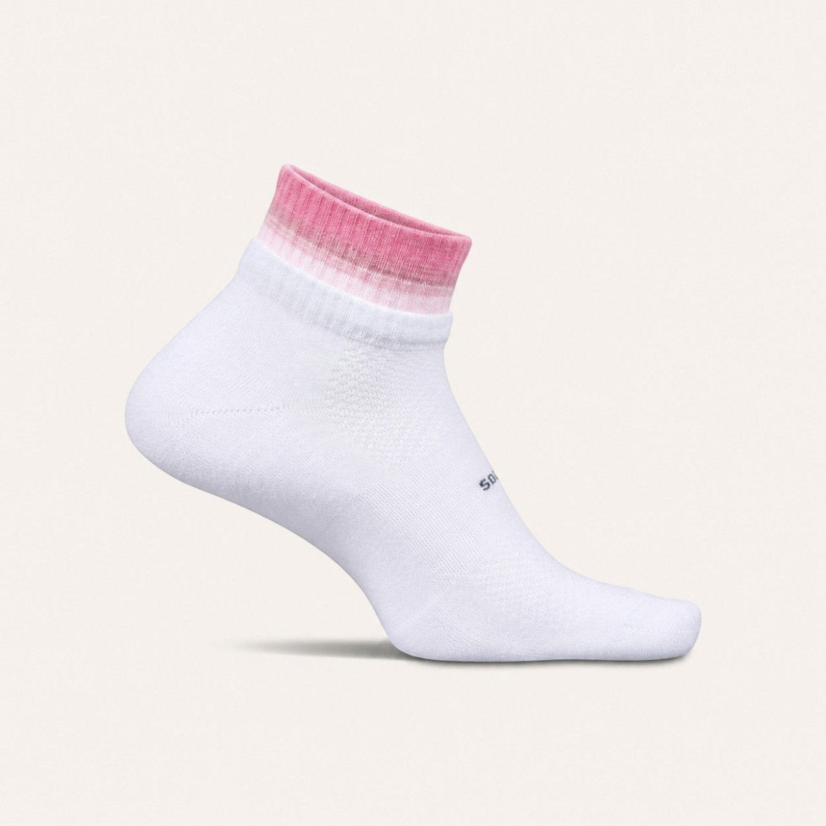 Feetures High Performance Max Cushion Stacked Quarter Socks - Rose