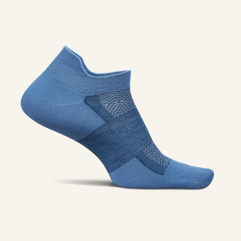 Seliga ShoesFeetures High Performance Ultra Light No Show Tab Socks - Denim Daze