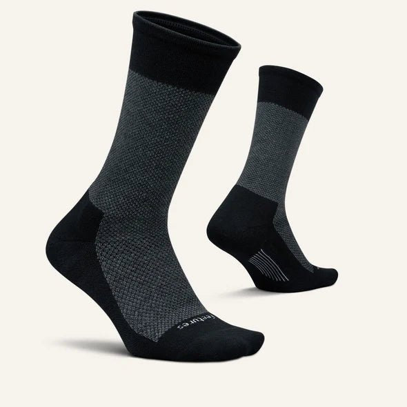Feetures Men’s Everyday Max Cushion Rich Texture Crew Socks - Black