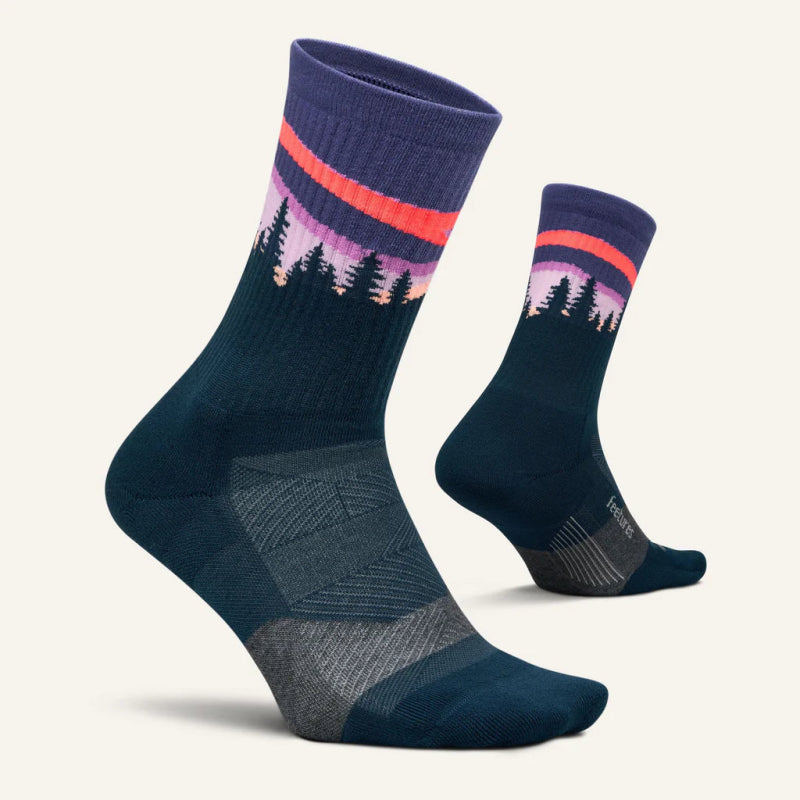 Feetures Trail Max Cushion Mini Crew Socks - Purple Aurora