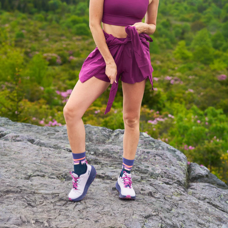 Feetures Trail Max Cushion Mini Crew Socks - Purple Aurora