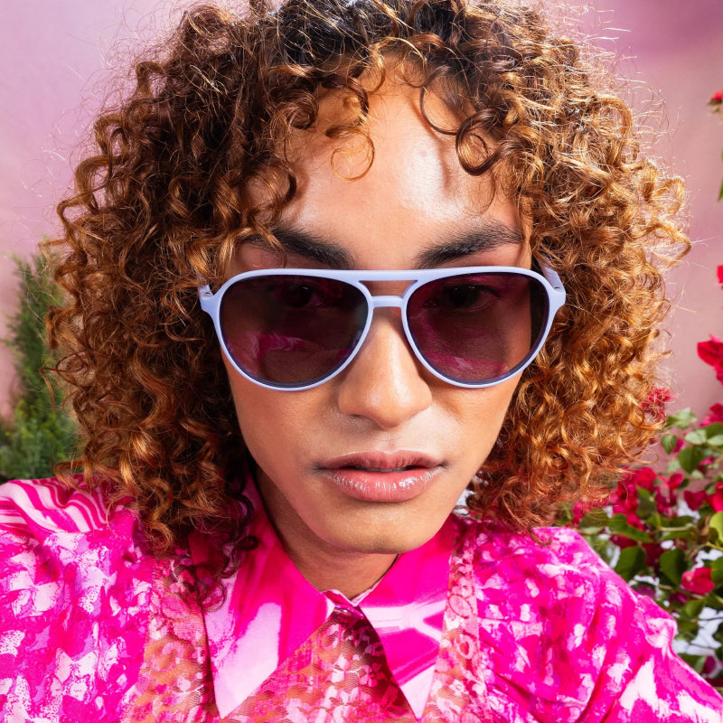 goodr Mach G Sunglasses - Moonlight Charging Station