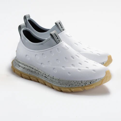 Kane Footwear Revive AC - White/Gum