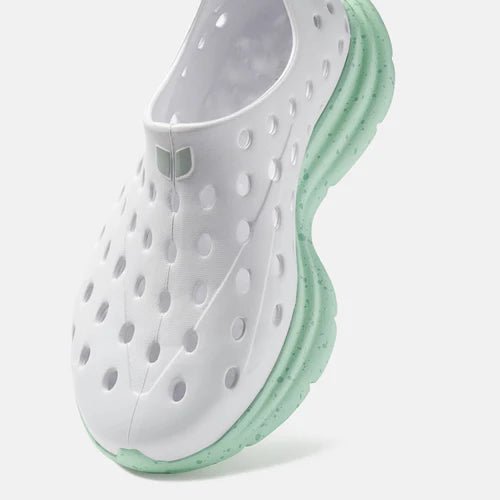 Kane Footwear Revive Kids - White/Spring