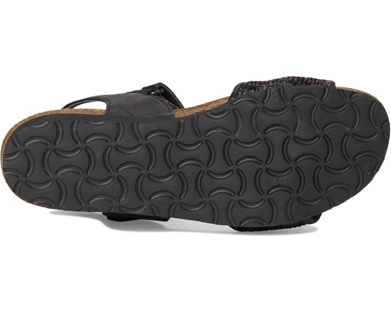 Naot Women's Cecile - Shiny Black/Black Raffia