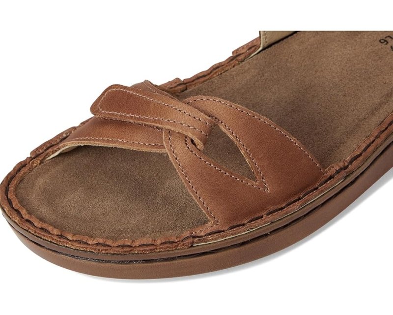 Naot Women's Evora - Latte Brown Leather