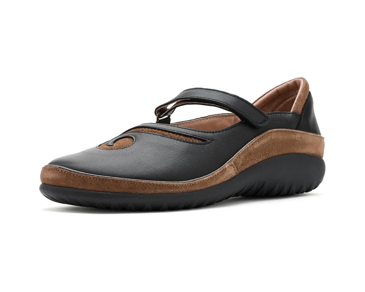 Naot Women's Matai Mary Jane - Black/Brown Cedar