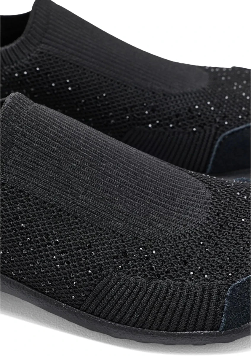Naot Women's Reo Slip-On Shoe - Black Knit