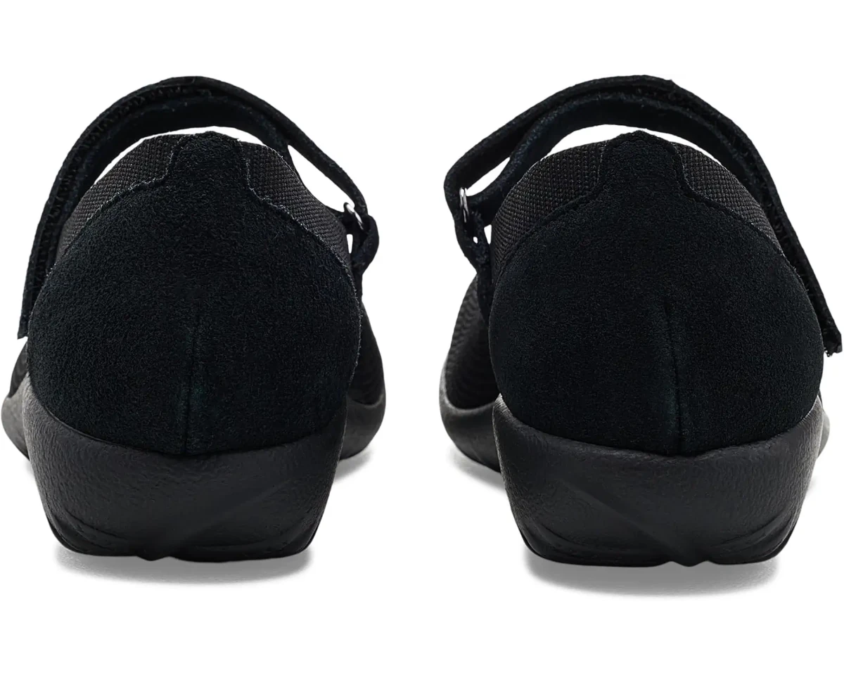 Naot Women's Taranaki Mary Jane - Black Knit