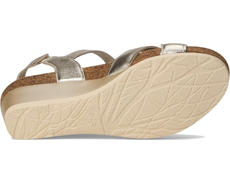 Naot Women's Throne - Gold Radiant Leather