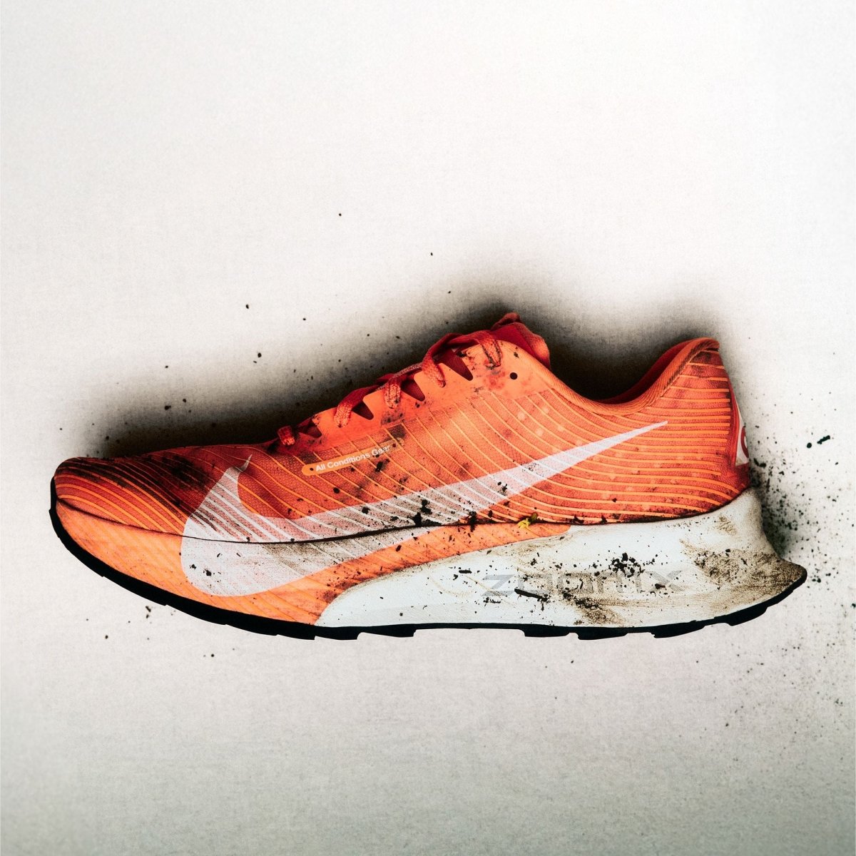 Nike ACG Ultrafly Trail Racing Shoes - Hyper Crimson/White/Total Orange