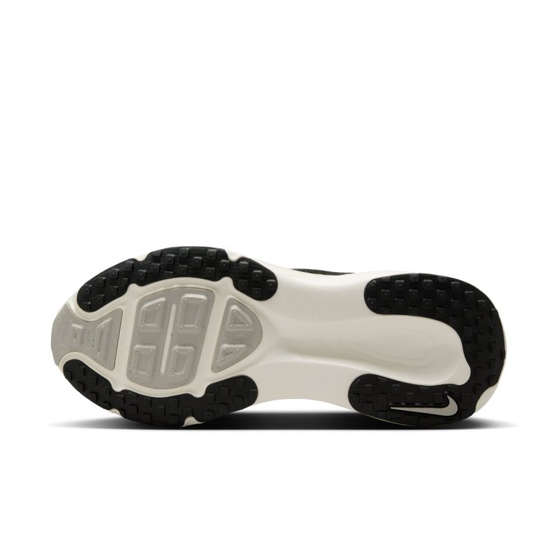 Nike Women's Vomero 18 - Black/Coconut Milk/Light Iron Ore/Summit White