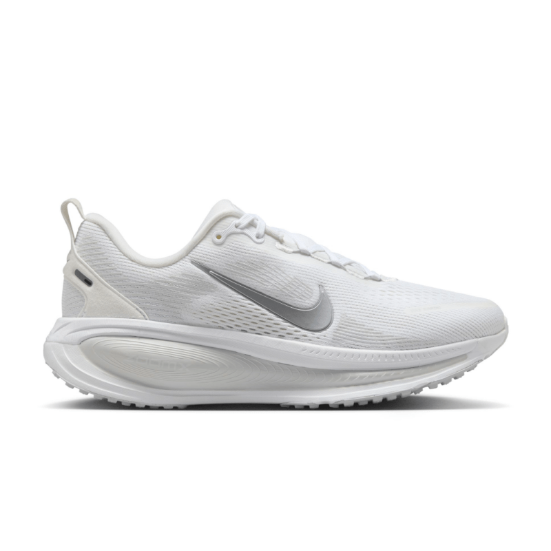 Nike Women's Vomero 18 - White/Photon Dust/Summit White/Metallic Silver