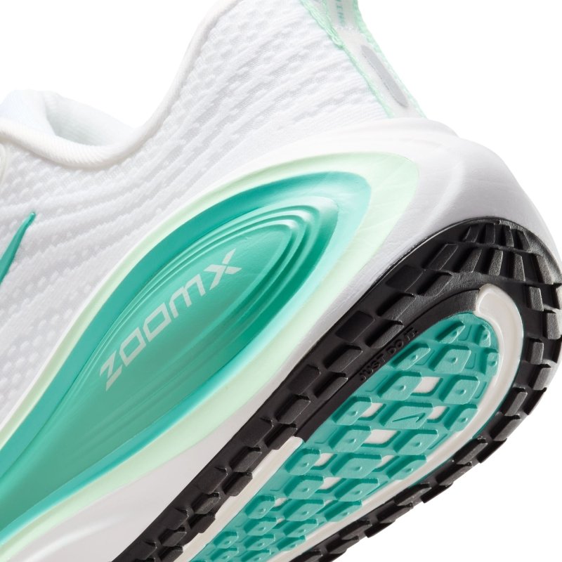 Nike Women's Vomero Plus - White/Mint Foam/Washed Teal