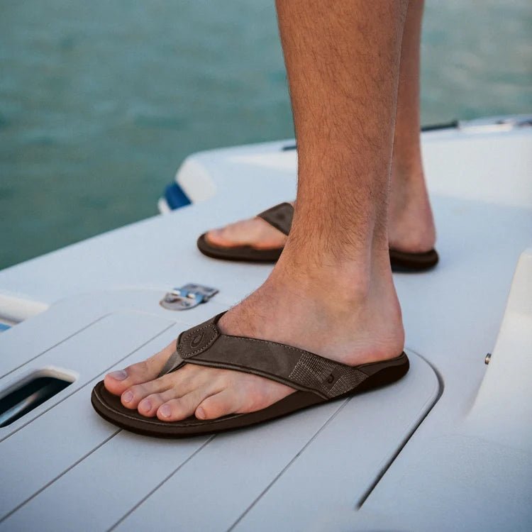 Olukai Men's Tuahine Waterproof Leather Sandals - Dark Wood