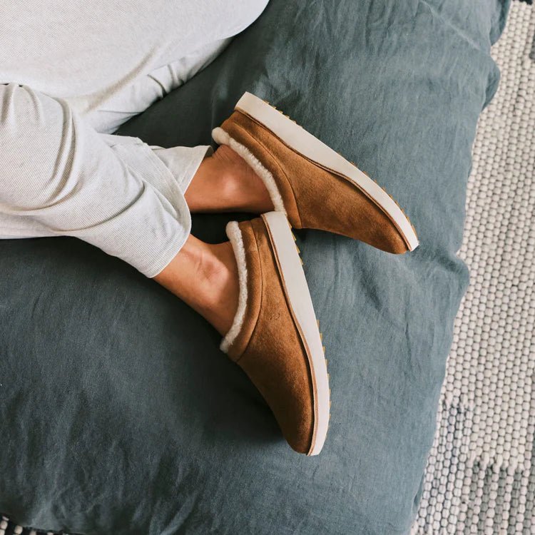 Seliga ShoesOlukai Women's Mani Slipper - Tan/Golden Sand