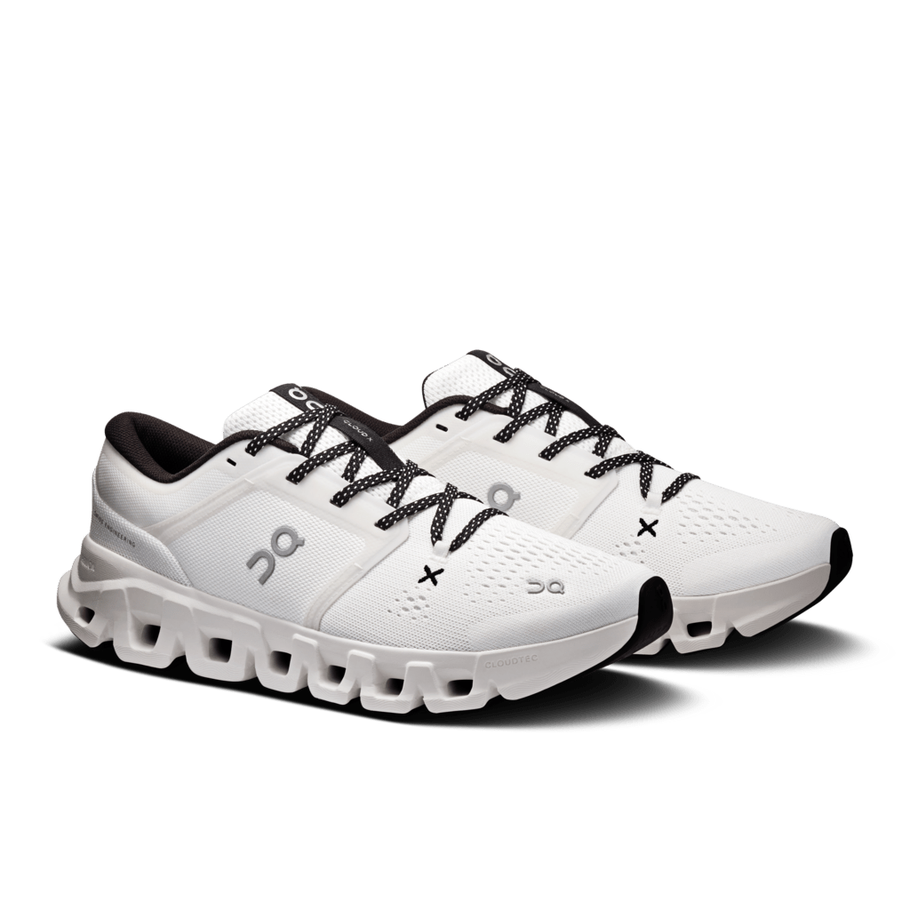 On Women's Cloud X 5 Training Shoes - White/Black