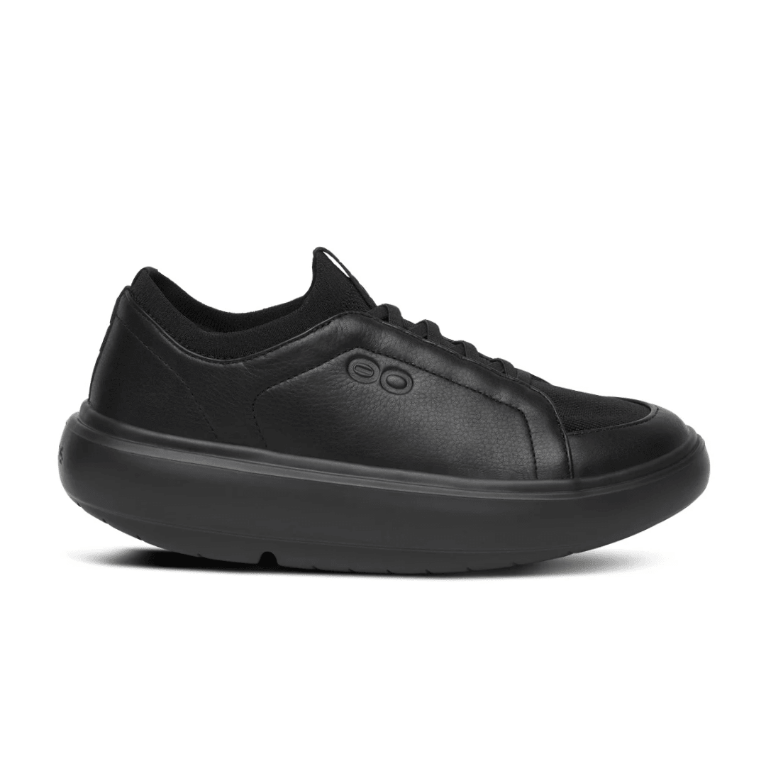OOFOS Men's OOmg Club+ Leather Slip-On - Black