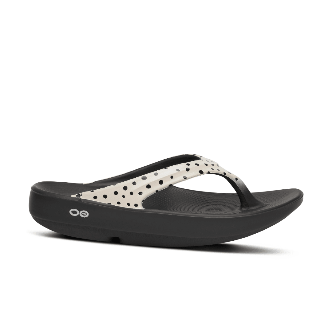 OOFOS Women's OOlala Limited Thong Sandal - Pebble