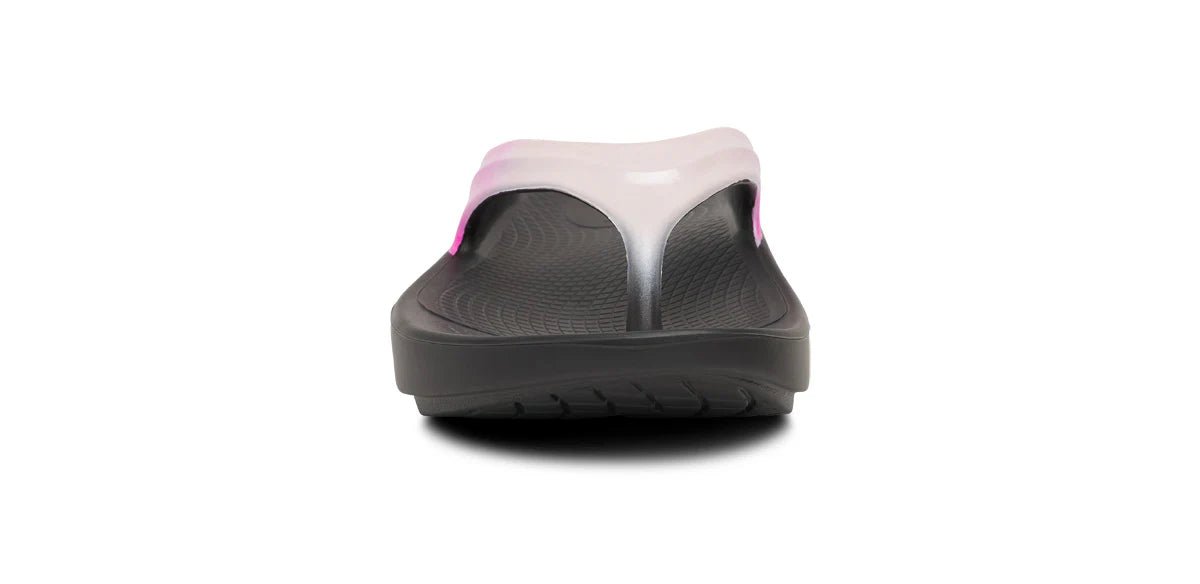 OOFOS Women's OOlala Luxe Thong Sandal - Frosted Fuchsia