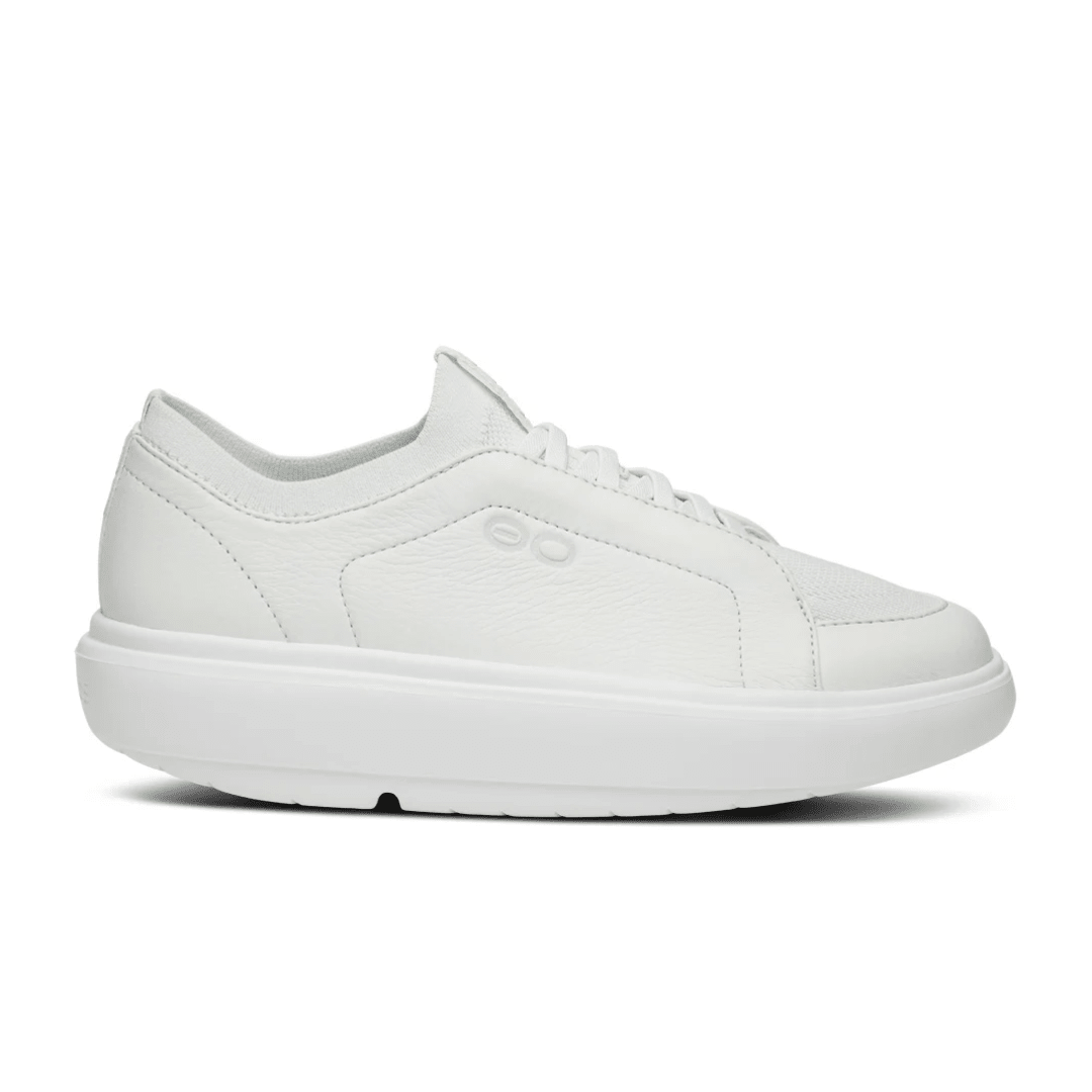 OOFOS Women's OOmg Club+ Leather Slip-On - White