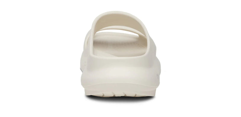 OOFOS Women's OOyea Slide - Chalk