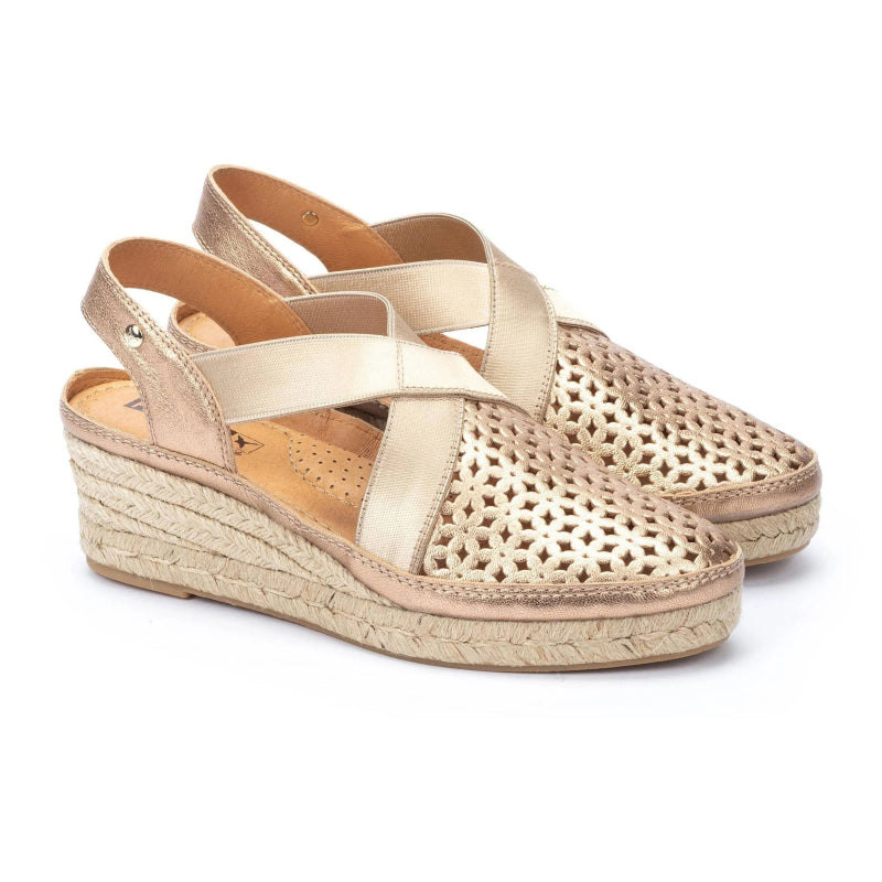 Seliga ShoesPikolinos Women's Benidorm W4A - 1546CL Sandal - Champagne