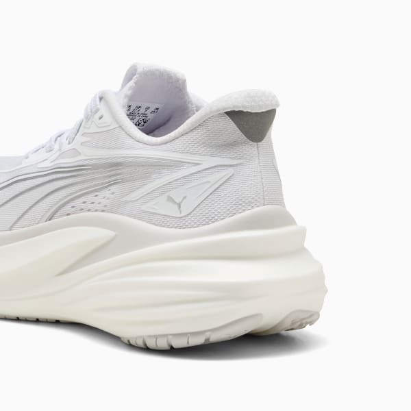 Puma Women's MagMax Nitro 2 - White/Silver