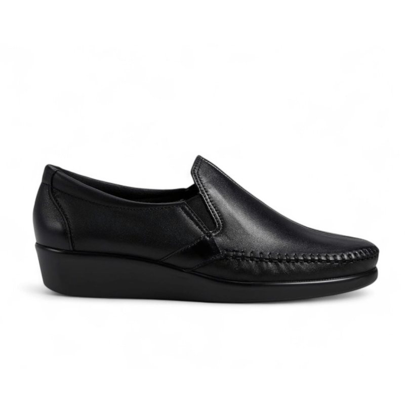 SAS Women's Dream Slip On Loafer - Black