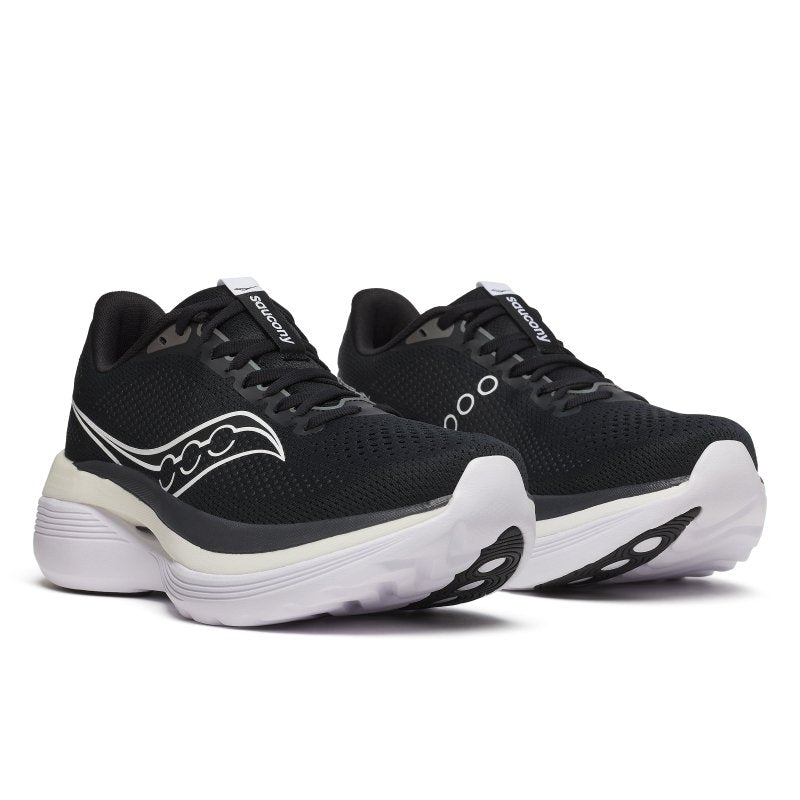 Seliga ShoesSaucony Men's Endorphin Trainer - Black/White