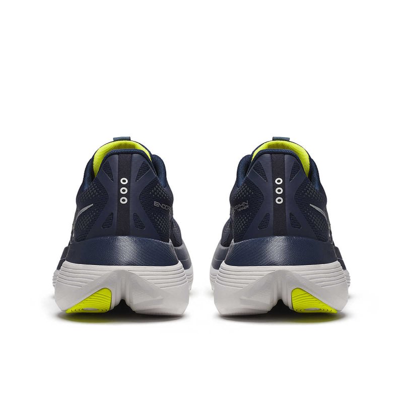 Seliga ShoesSaucony Men's Endorphin Trainer - Navy/Primrose