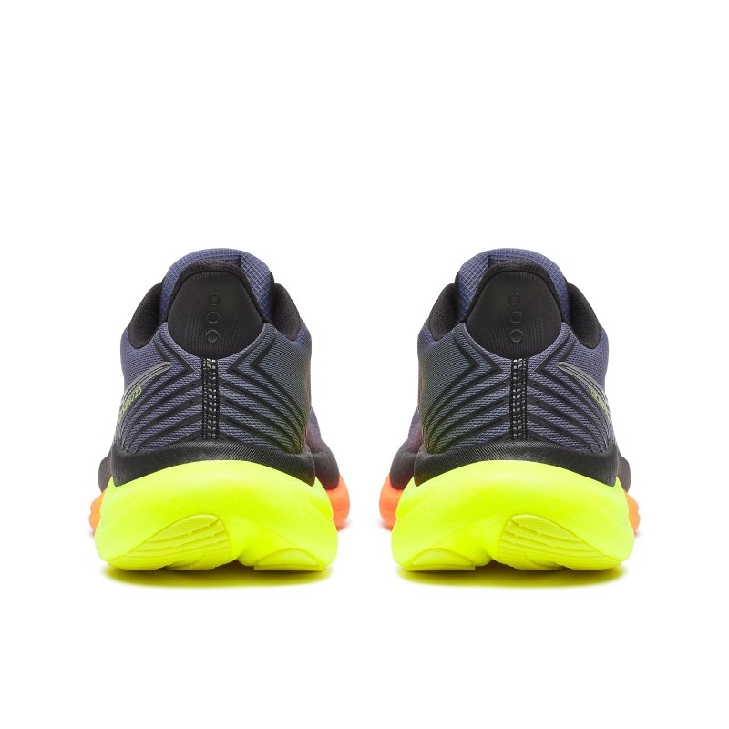 Seliga ShoesSaucony Men's Triumph 23 - Shadow/Vizi