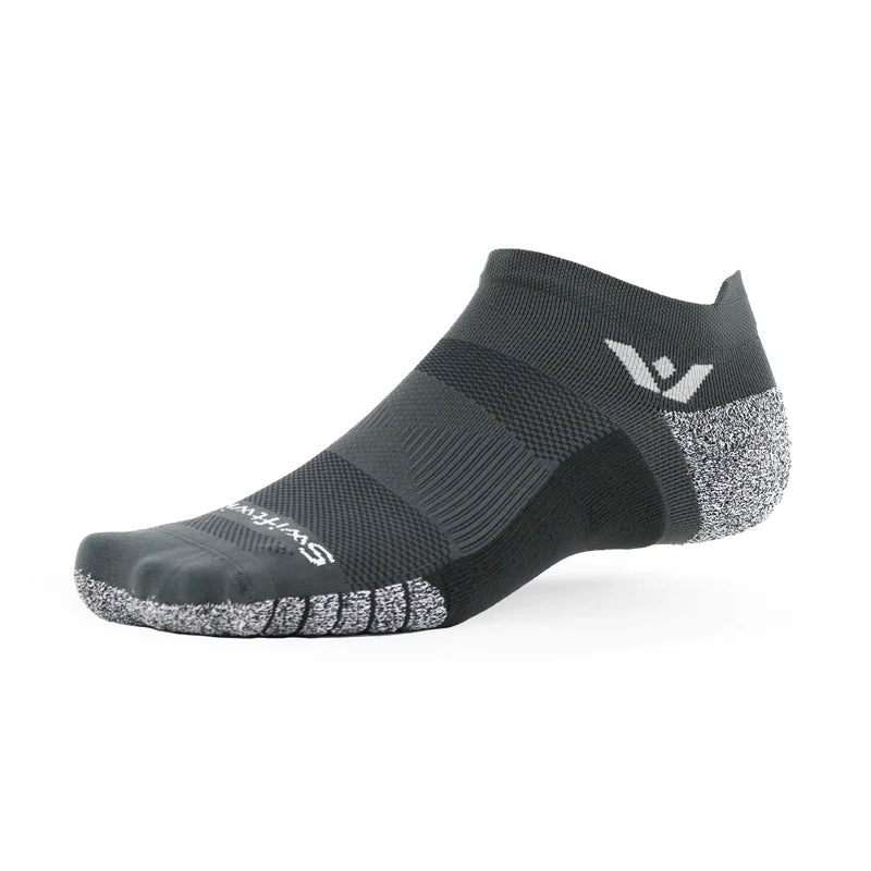 Swiftwick Flite XT No Show Socks - Gray