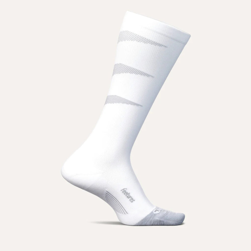 Feetures Graduated Compression Light Cushion Knee High Socks - White