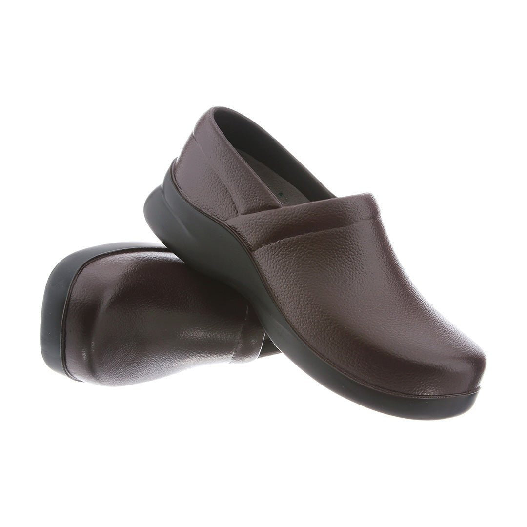 Seliga ShoesKlogs Men's Bistro Work Clog - Chestnut