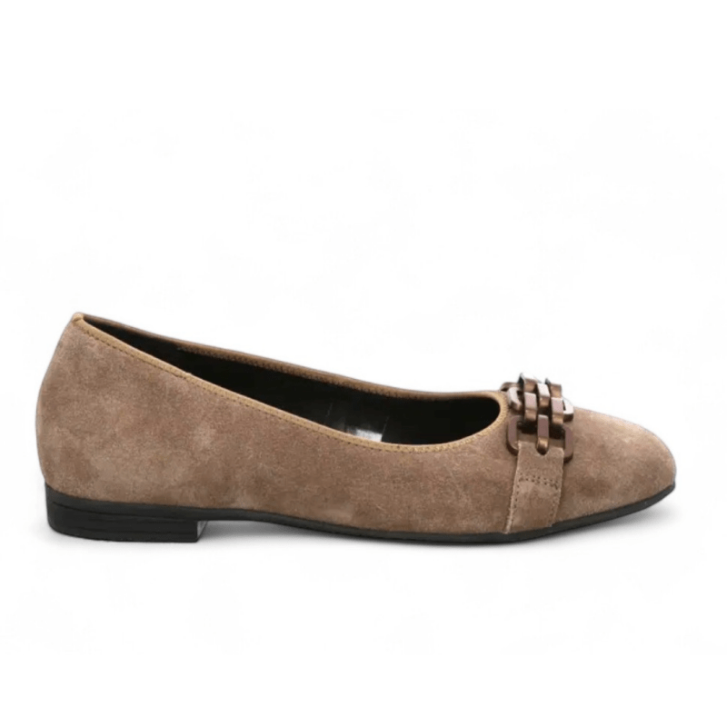 Seliga ShoesAra Shoes Women's Scout Chain - Sesame